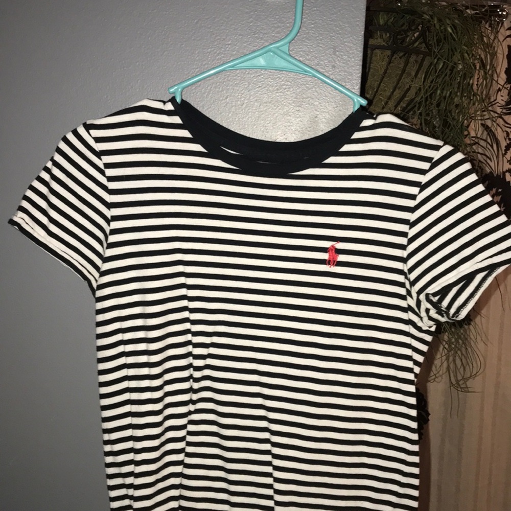 polo t-shirt